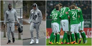 Wolfsburgs torwart koen casteels ruft seinen mitspielern anweisungen zu. Koen Casteels Geht Zum Vfl Wolfsburg Werder Bremen Leiht Keeper