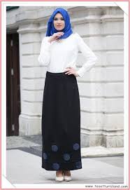 Tesetturlu Etek Modelleri 2018 Lookbook Etek Etek Modelleri Mankenler