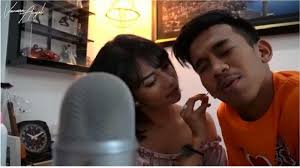 Download lagu mata merem mp3 gratis dalam format mp3 dan mp4. Disebut Kurang Jago Sama Pria Muda Ini Vanessa Angel Cemberut Udah Merem Melek Gitu Halaman All Pos Kupang