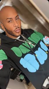 Good morning ☀️ Gratitude , I walk my own journey , Not everyone can walk  with me