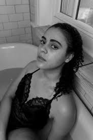 Mandy Groves releases a lovely three-track EP, entitled, “Three”