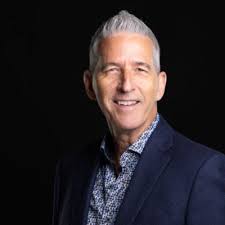 Me Bernard T. Raymond