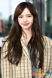 李庚希换脸术：95后小花们感受巨大压力！