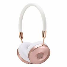 To make the selection process easier, the gift ideas are accompanied by pictures and video reviews. 30 Gifts For Teenage Girls Approved By Teenage Girls In 2021 Giftlab