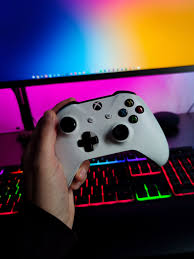 The great collection of xbox controller wallpaper for desktop, laptop and mobiles. Xbox Controller Pictures Download Free Images On Unsplash