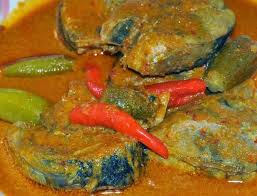Saya share ya resep gulai ikan mas ala rumah makan padang ku kala itu he he. Resep Gulai Ikan Tongkol Khas Masakan Padang