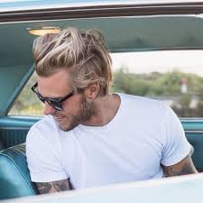 Well who wouldn't want to be andrew for a day? Surfer Hair For Men 21 Cool Surfer Hairstyles 2021 Guide