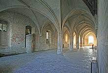 Palais des papes = palast der päpste) war zwischen 1335 und 1430 die residenz verschiedener päpste und gegenpäpste. Papstpalast Avignon Wikipedia