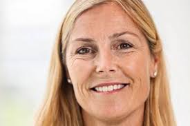 Advokat går mod ensretningen og vender tilbage til advokatbranchen