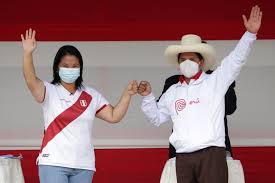 A dos semanas de la segunda vuelta electoral de las elecciones generales 2021, la encuesta datum dio a conocer que el 78% de los ciudadanos peruanos ya tiene decidido su voto por pedro castillo o. Elecciones En Peru Keiko Fujimori Redujo Dos Puntos La Distancia Con Pedro Castillo En Las Encuestas Diario El Labrador