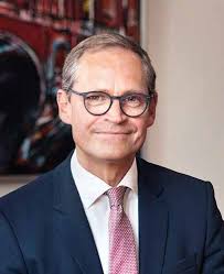 AUS UND ÜBER BERLIN