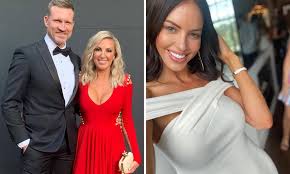 Nathan buckley will leave collingwood football club midway through the afl season as the winds of change continue to sweep through the club. Rumour Mill In Overdrive As Afl Superstar Nathan Buckley Follows Glamorous Nurse On Social Media Daily Mail Online