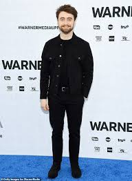 In this overview you will find all netflix movies and series starring daniel radcliffe. Daniel Radcliffe Set To Appear In Netflix S Unbreakable Kimmy Schmidt Special Daily Mail Online