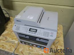 Avec son bac de 250 feuilles et sa taille imposante, elle est tout indiquée pour une utilisation intensive. Brother Mfc 7360n