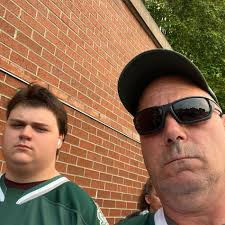 Do season ticket holders with playoff package get early access?