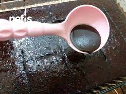 islak kek panosundaki pin