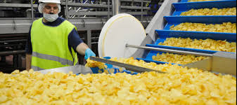 Beatrice and lorenza will welcome you with their smile and will make you appreciate the unique atmosphere of the most famous restaurant in the bay. C E Una Sostanza Potenzialmente Killer Nelle Patatine Una Ricerca