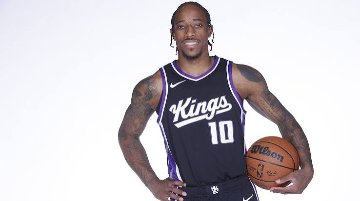 El nuevo equipo de DeMar DeRozan se define
