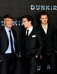 Irish actor cillian murphy is working with director christopher nolan for a fifth time, having joined the cast of wartime dunkirk, which tracks a 1940 rescue operation evacuating 338,000 allied troops. Dunkirk 2017 Cillian Murphy Picture 56997175 454 X 588 Fanpix Net