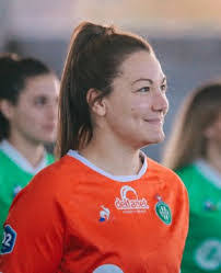 Gabrielle Lambert's Instagram, Twitter & Facebook