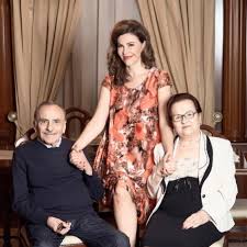 Medicul adina alberts avertizează că doar 0,1% din români sunt infectați cu coronavirus, în vreme ce restul de 99,9%, care. Ytu6c0q7jqiekm