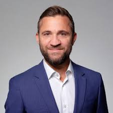 Mitarbeitende von WEKA Business Media AG