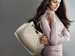 Bebas ongkir ekstra cashback ovo | belanja online aman dan nyaman hanya di tokopedia®. Senang Produk Dalam Negeri Buat Kado 10 Model Tas Wanita Elizabeth Ini Bisa Jadi Pilihan Anda Di 2018