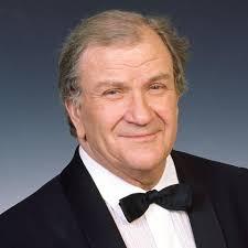 Aujourd'hui, nous souhaitons un joyeux anniversaire à Tony Saba alias Hervé  de Rinel ! 🥳🎉