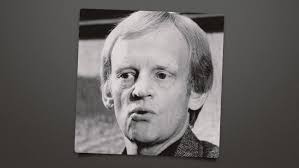 Robert Watts's Instagram, Twitter & Facebook