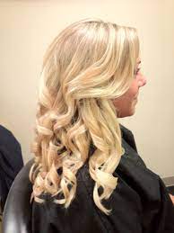 Curls Curls Blonde Highlights Weddinghair How To Curl Short Hair Hair Great Hair