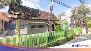 Pada tahun 1980, dinas kebudayaan dan pariwisata ini disebut kantor pariwisata kota bandung dengan pimpinan seorang kepala dinas. Syarat Menjadi Pegawai Dinas Pariwisata Public Speaking Training Dinas Pariwisata Sleman Diy Lumer Kelidah