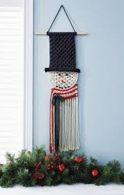 Mary Maxim Snowman Macrame Wall Hanging Kit Em 2020 Trabalhos Manuais Manualidades Trabalhos
