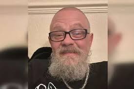 Thousands turn out to watch Annan ROM in the sunshine