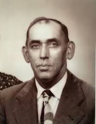 James Cutlip's Instagram, Twitter & Facebook