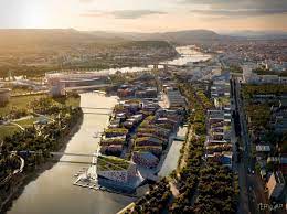 Legjobb egyetemének számít, míg ázsiában 6. A Kinai Fudan Egyetem Es A Budapest Deli Kapu Vitaja