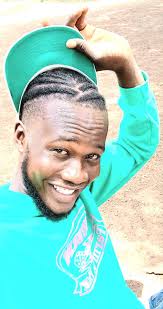 Kobazzie Lovers ( Korte Korte The Blogger)