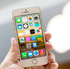Apple iphone 5s 32gb smartphone has a ips lcd display. L Iphone 5s 32go Est A 379 A La Fnac Meilleur Mobile