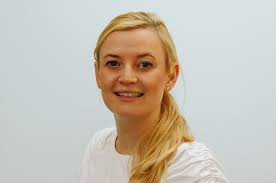 Danielle Rothwell's Instagram, Twitter & Facebook