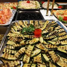 Tutta roba per un buffet quindi chi mi sa dare un' idea che non necessita tempo e che vada bene ??? Hotel Florida Fantasy Dinner Buffet Di Antipasti Facebook