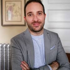 Five Romance Studies lecturers have been promoted to higher rank. In order:  Promoted to Master Lecturer ⭐ Kirby Chazal