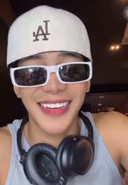 Maxie Andreison: Drag Race Superstar Performance