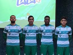 De c.v., commonly known as santos laguna or santos, is a mexican professional football club that competes in the lig. Liga Mx Santos Laguna Presento A Sus Cuatro Refuerzos Para El Clausura 2021