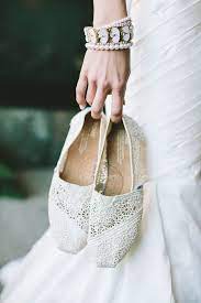 3.4 out of 5 stars 14. 15 Ways To Wear Flat Shoes At Your Wedding