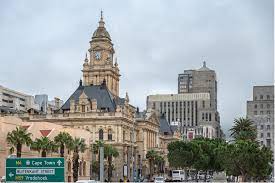Ikapa) is one of south africa's three capital cities, serving as the legislative capital and seat of the national parliament, as well as the provincial capital of the western cape. Cape Town City Hall Foto Bild City World South Africa Bilder Auf Fotocommunity
