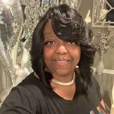 Alisha Redd's Instagram, Twitter & Facebook