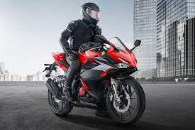 Cbr reader is a free *.cbr file reader, the cbr is a very popular comic book archive format, this program can help you to easily open and view these comic book files, it also supports other similar. 2021 Honda Cbr150r Launched Not Coming To India Anytime Soon The Indian Wire