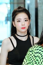 Lia Pics On Twitter Itzy Lia Kpop Girls
