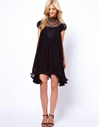 La robe noire.fr, luxembourg (ville). Tenues Des Invitees Invitee A Un Mariage Et Si Je Mettais Une Petite Robe Noire Appelez Moi Celestine