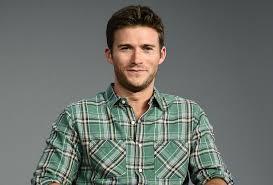 Jul 03, 2020 · a few faces do stand out, including lieutenant benjamin d. Scott Eastwood Makes A Case To Us On The Advantage Of A Smaller More Simple Home Architectural Digest