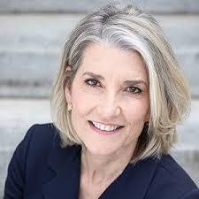 Diana Renner's Instagram, Twitter & Facebook